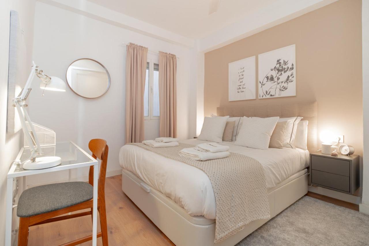 C24 Fantastic 4 Bedroom With Terrace Малага Экстерьер фото